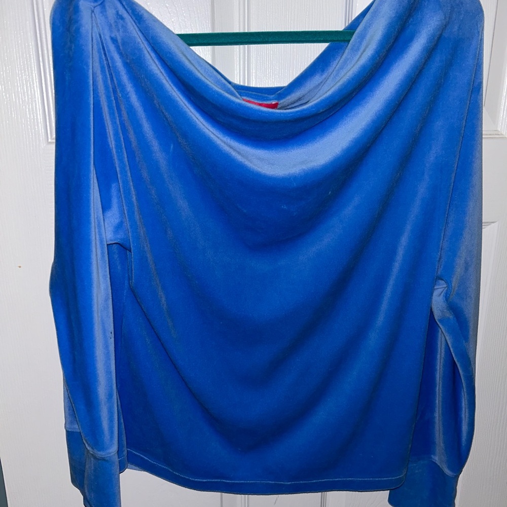 NWOT Lilly Pulitzer Cowl Neck Long Sleeve Top in Blue. Size Large. Beautiful.